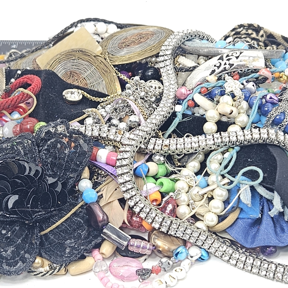 Broken Jewelry Mix Crafter Lot Repurpose Scrap Salvage Junk Drawer Variety Metal